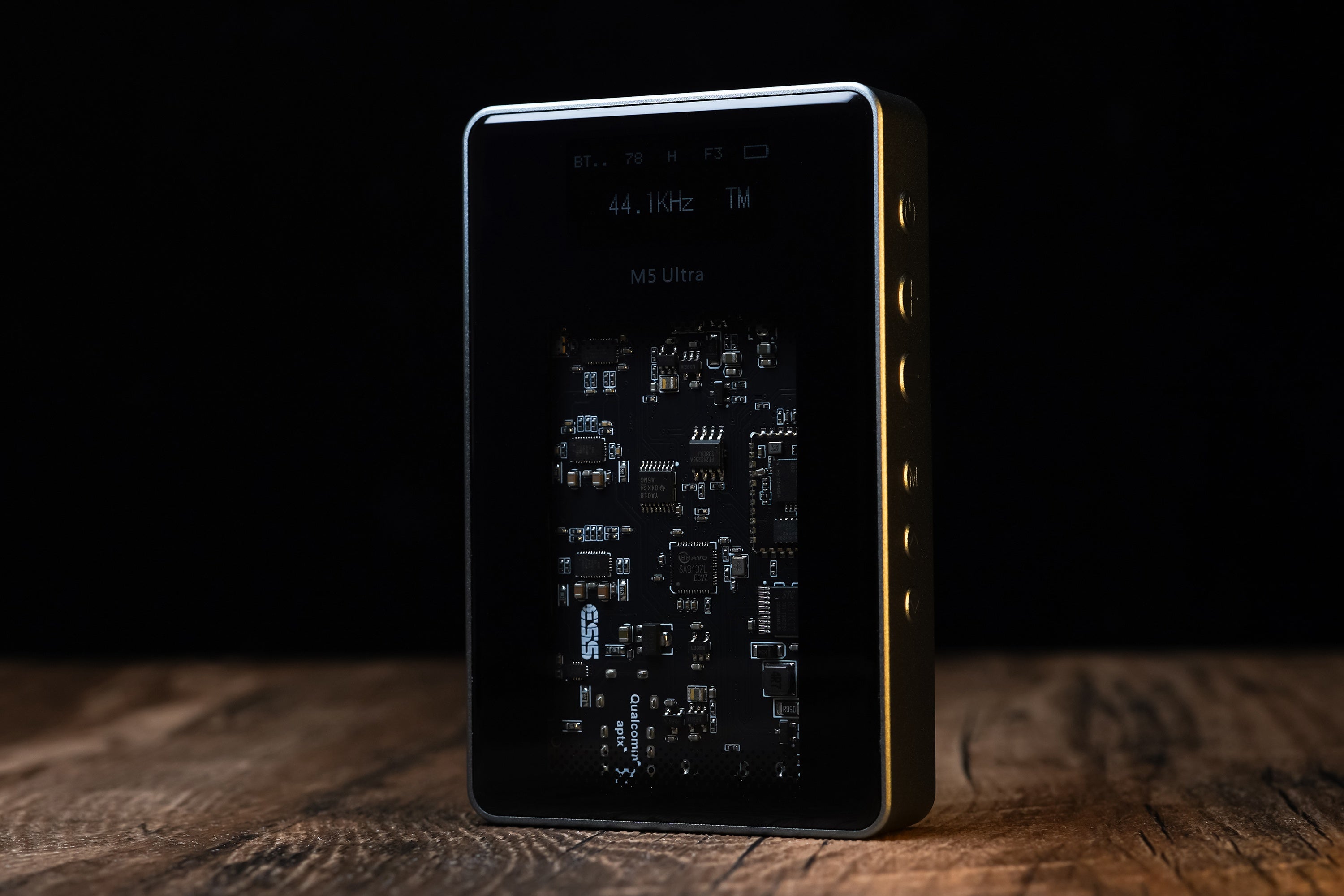MUSE HiFi M5 Ultra 真空管搭載 BluetoothポータブルDAC/ヘッドホンアンプ