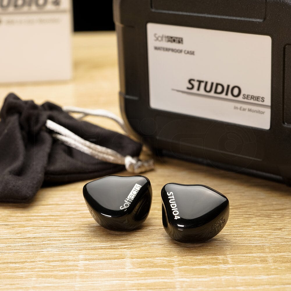 Softears Studio Series Studio4 / Studio4 Starry 4BA ドライバー搭載インイヤーモニター